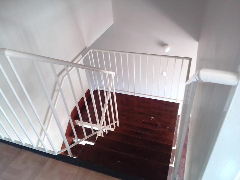 To Let 2 Bedroom Property for Rent in Florida Gauteng