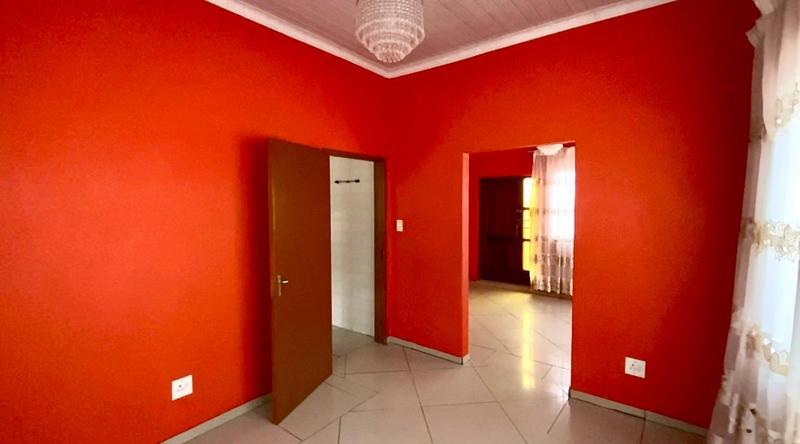 3 Bedroom Property for Sale in Mohlakeng Gauteng