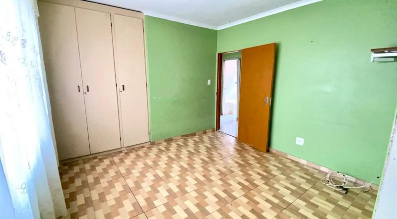 3 Bedroom Property for Sale in Mohlakeng Gauteng