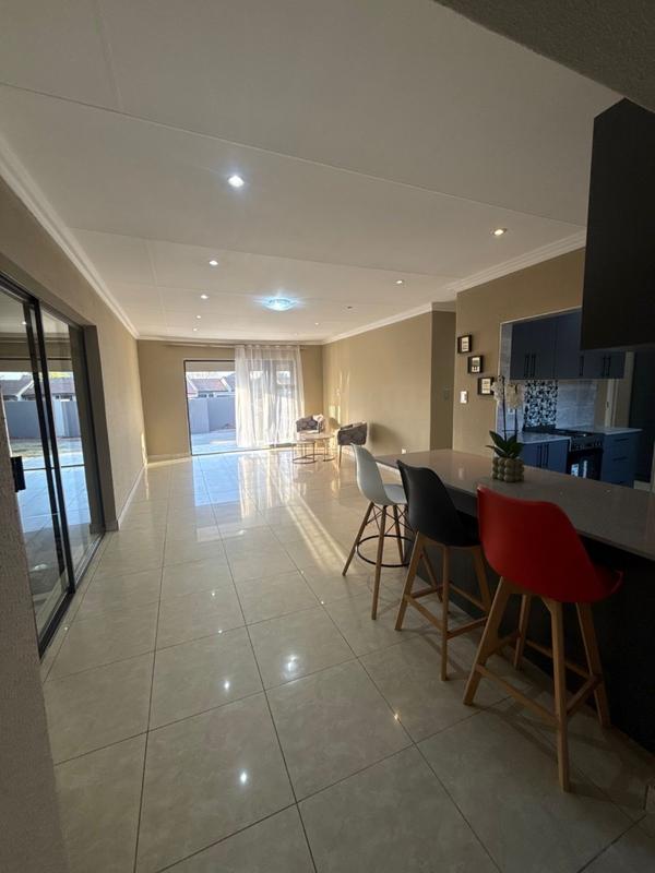 3 Bedroom Property for Sale in Birch Acres Gauteng