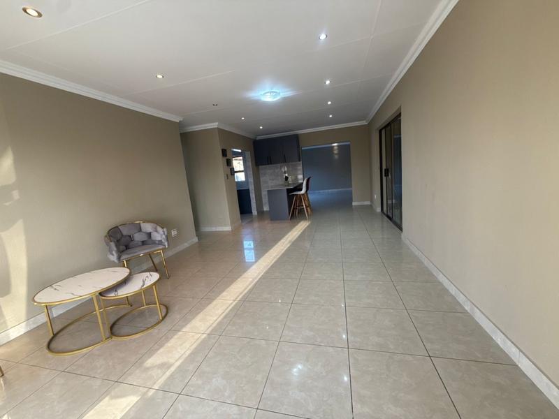 3 Bedroom Property for Sale in Birch Acres Gauteng