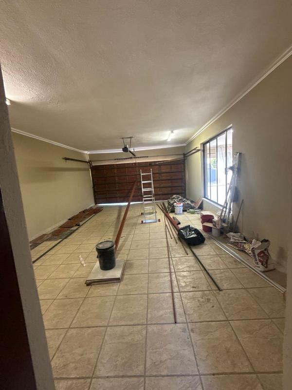 3 Bedroom Property for Sale in Birch Acres Gauteng