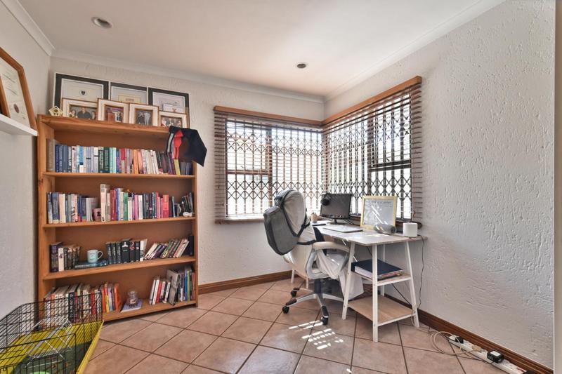 4 Bedroom Property for Sale in Bedfordview Gauteng