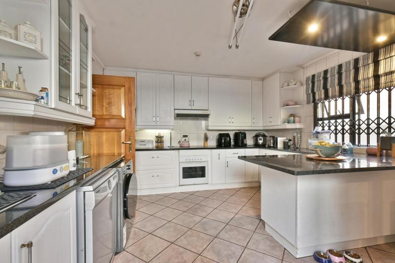 4 Bedroom Property for Sale in Bedfordview Gauteng