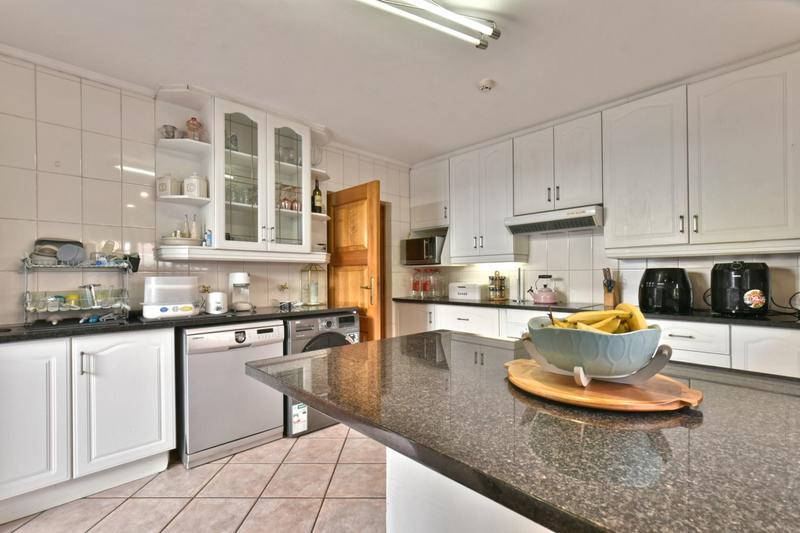 4 Bedroom Property for Sale in Bedfordview Gauteng