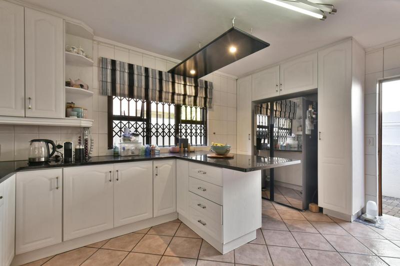 4 Bedroom Property for Sale in Bedfordview Gauteng