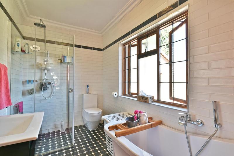 4 Bedroom Property for Sale in Raceview Gauteng