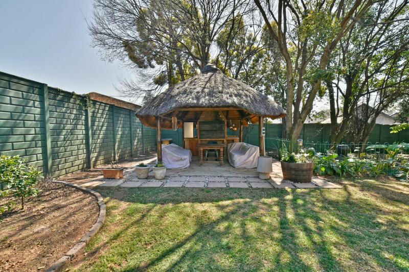 4 Bedroom Property for Sale in Raceview Gauteng