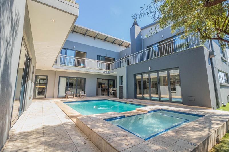 6 Bedroom Property for Sale in Midstream Ridge Gauteng
