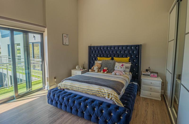 6 Bedroom Property for Sale in Midstream Ridge Gauteng