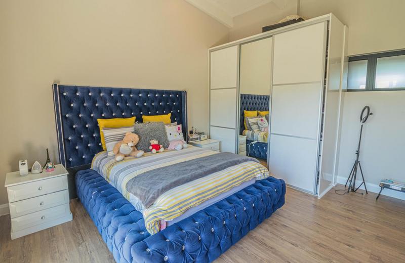 6 Bedroom Property for Sale in Midstream Ridge Gauteng