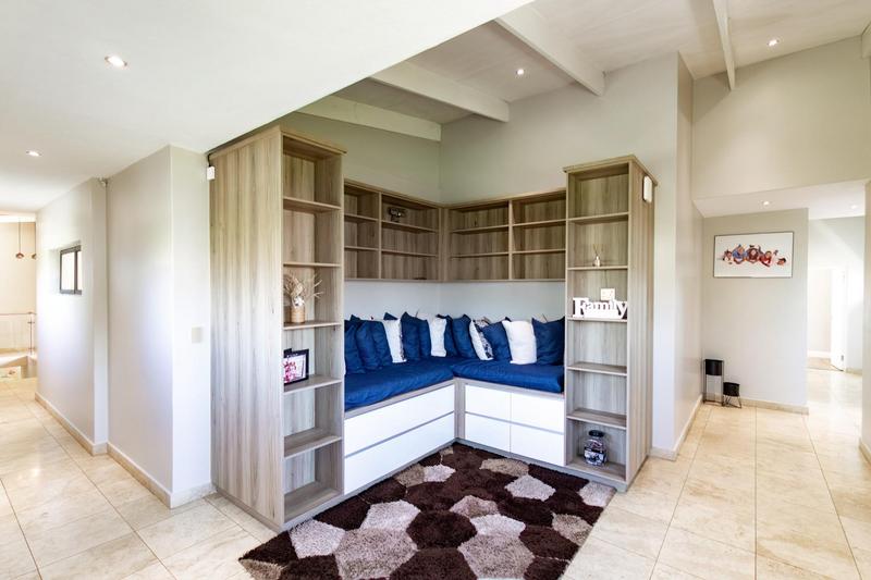 6 Bedroom Property for Sale in Midstream Ridge Gauteng