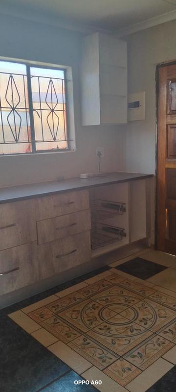 3 Bedroom Property for Sale in Dawn Park Gauteng