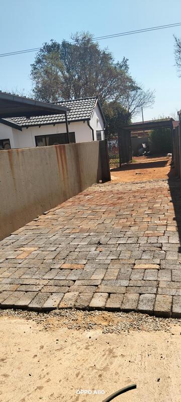 3 Bedroom Property for Sale in Dawn Park Gauteng