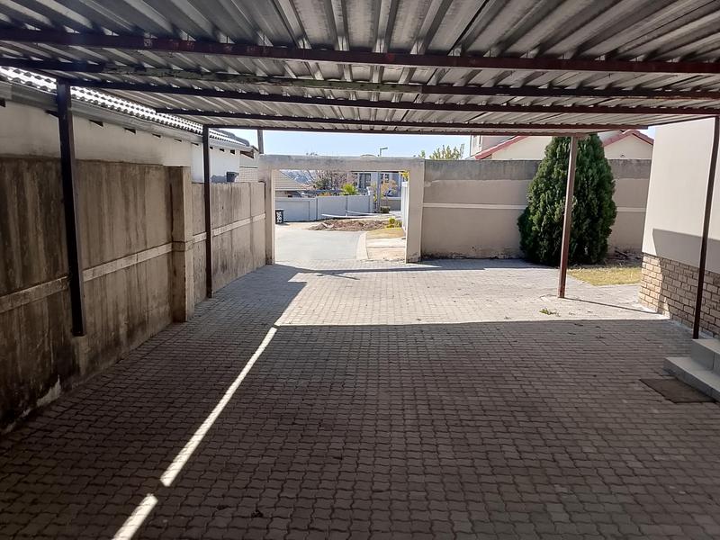2 Bedroom Property for Sale in Cosmo City Gauteng
