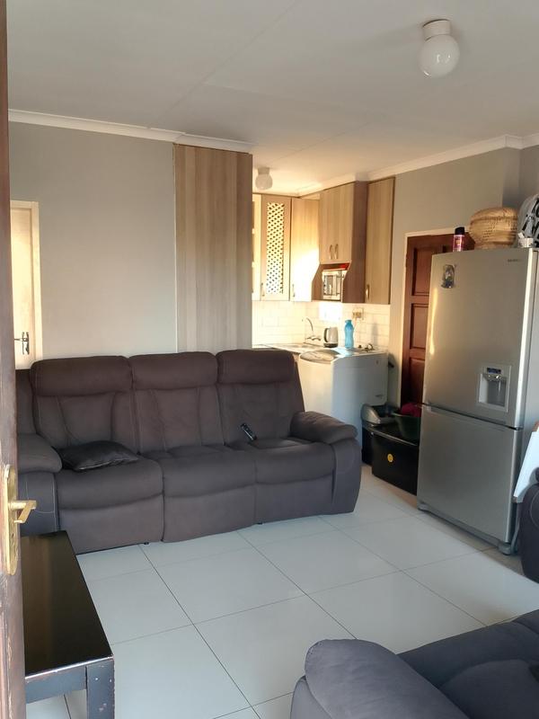 2 Bedroom Property for Sale in Cosmo City Gauteng
