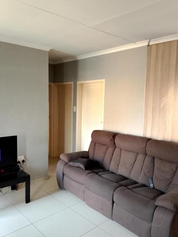 2 Bedroom Property for Sale in Cosmo City Gauteng