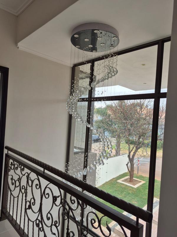 To Let 4 Bedroom Property for Rent in Raslouw Gauteng