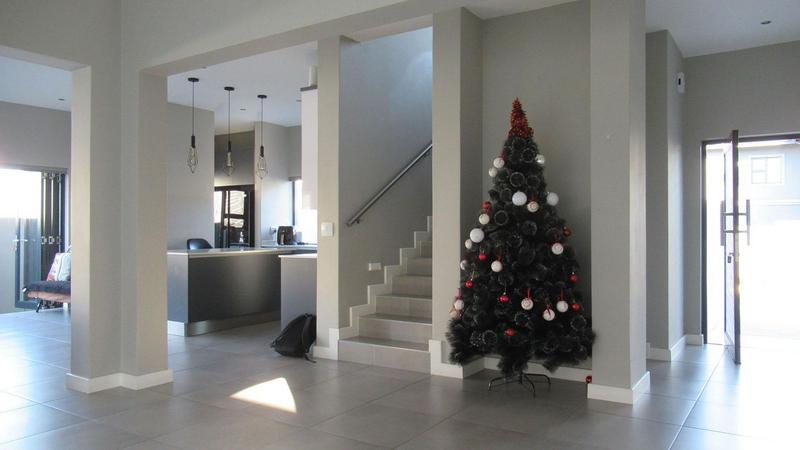 3 Bedroom Property for Sale in Olivedale Gauteng