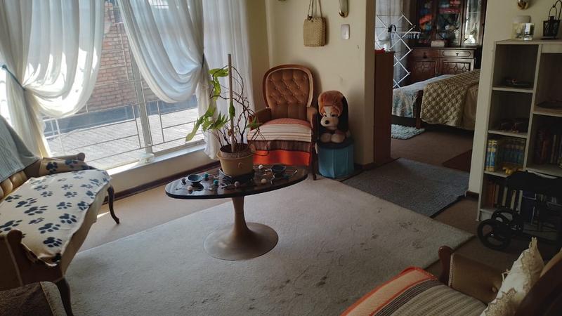 3 Bedroom Property for Sale in Helikonpark Gauteng