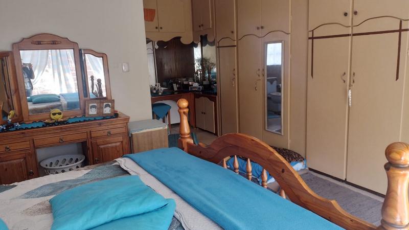 3 Bedroom Property for Sale in Helikonpark Gauteng