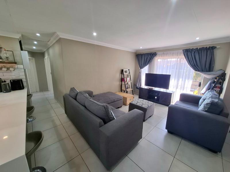 3 Bedroom Property for Sale in Pierre Van Ryneveld Gauteng