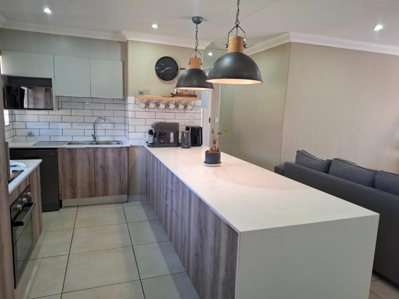 3 Bedroom Property for Sale in Pierre Van Ryneveld Gauteng