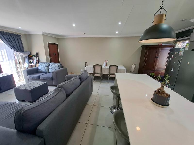 3 Bedroom Property for Sale in Pierre Van Ryneveld Gauteng