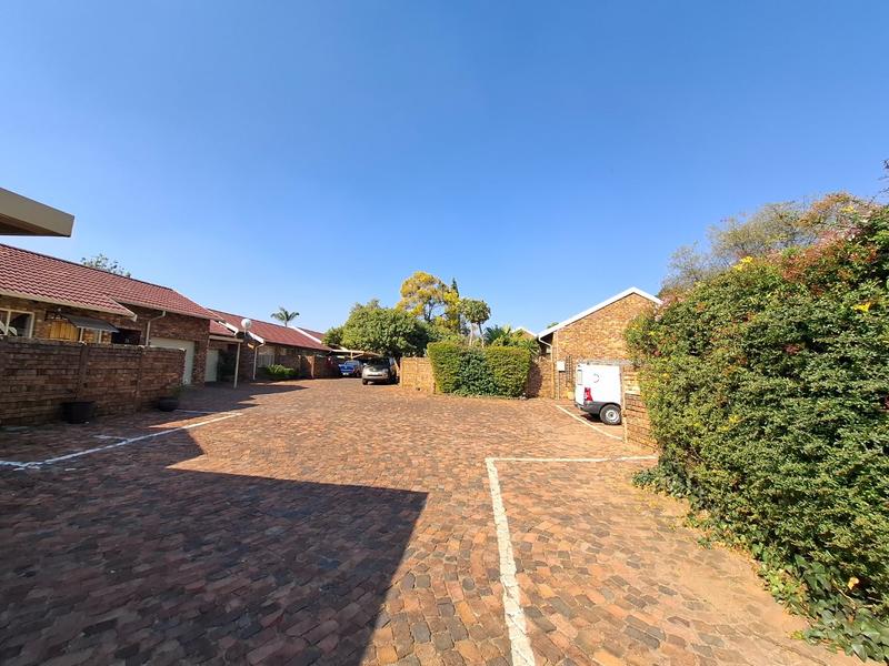 3 Bedroom Property for Sale in Pierre Van Ryneveld Gauteng