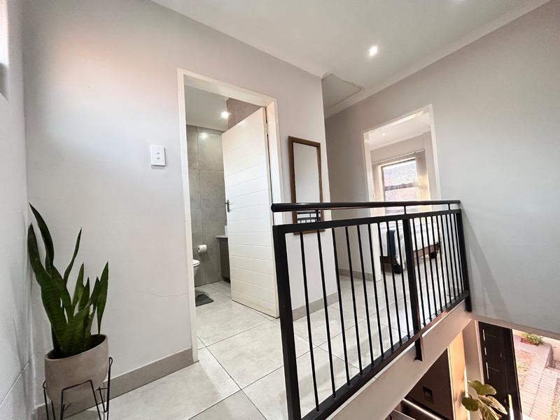 2 Bedroom Property for Sale in Theresa Park Gauteng