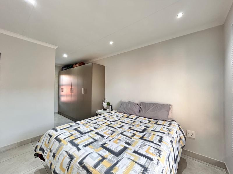 2 Bedroom Property for Sale in Theresa Park Gauteng