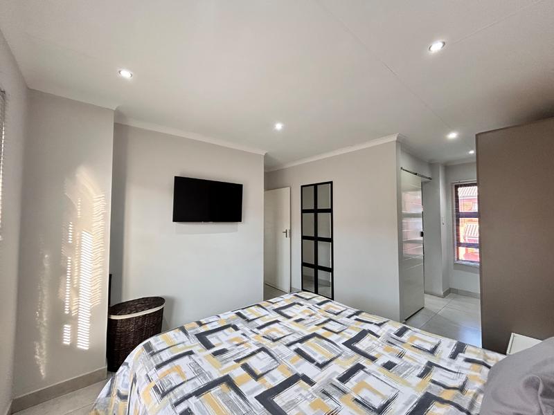 2 Bedroom Property for Sale in Theresa Park Gauteng