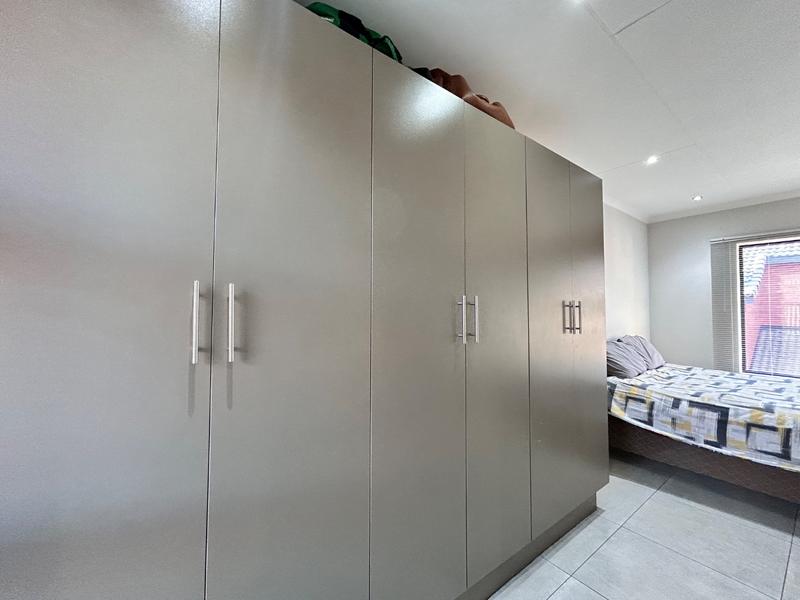 2 Bedroom Property for Sale in Theresa Park Gauteng