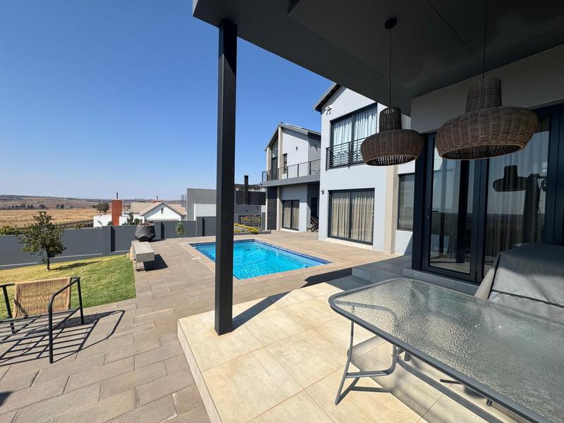 4 Bedroom Property for Sale in Midstream Heights Gauteng