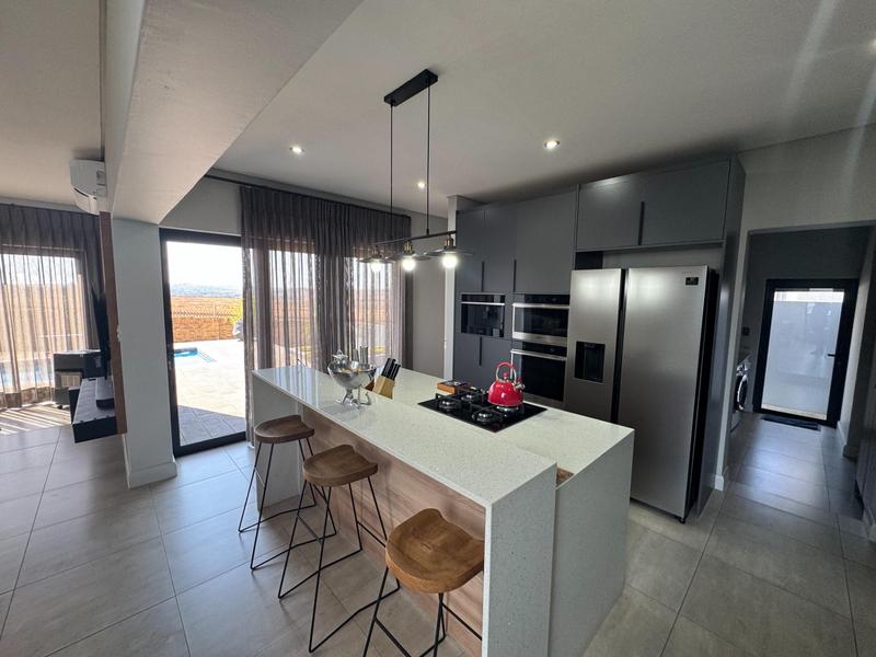 4 Bedroom Property for Sale in Midstream Heights Gauteng