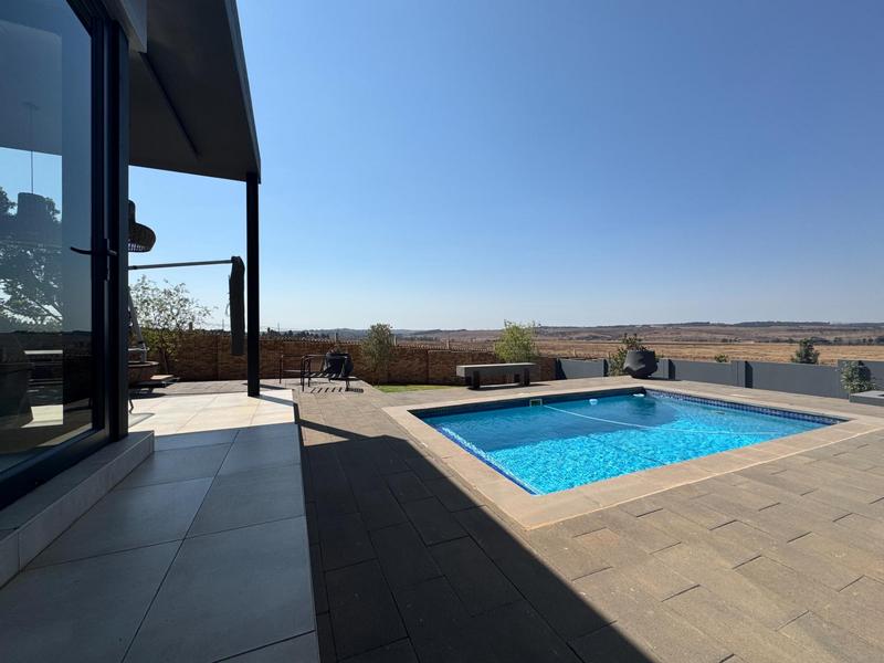 4 Bedroom Property for Sale in Midstream Heights Gauteng
