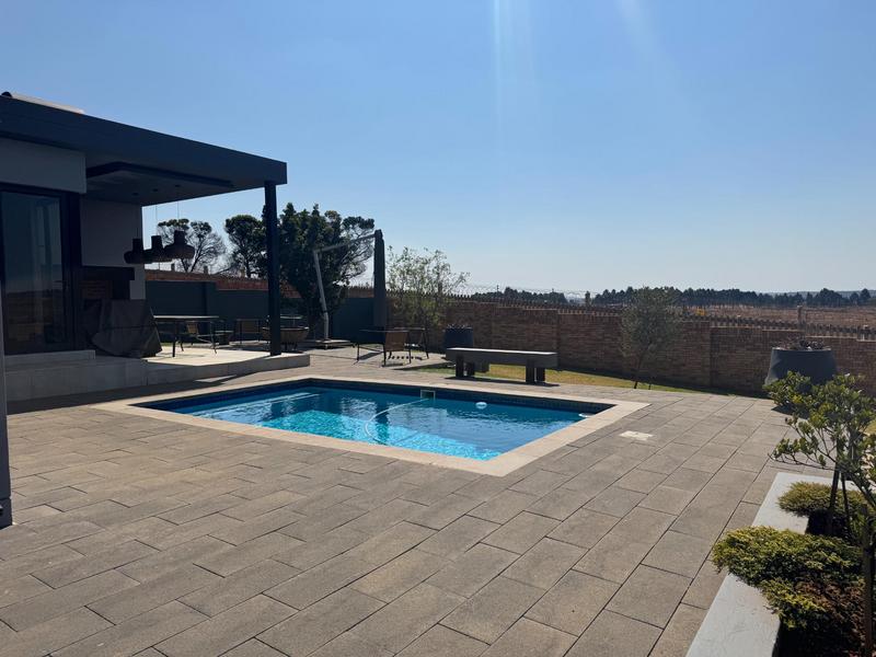 4 Bedroom Property for Sale in Midstream Heights Gauteng