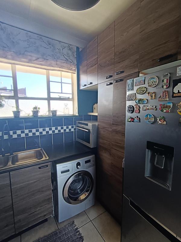 1 Bedroom Property for Sale in Sunnyridge Gauteng