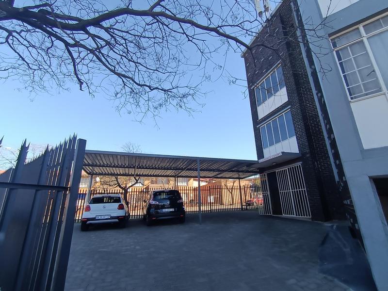 1 Bedroom Property for Sale in Sunnyridge Gauteng