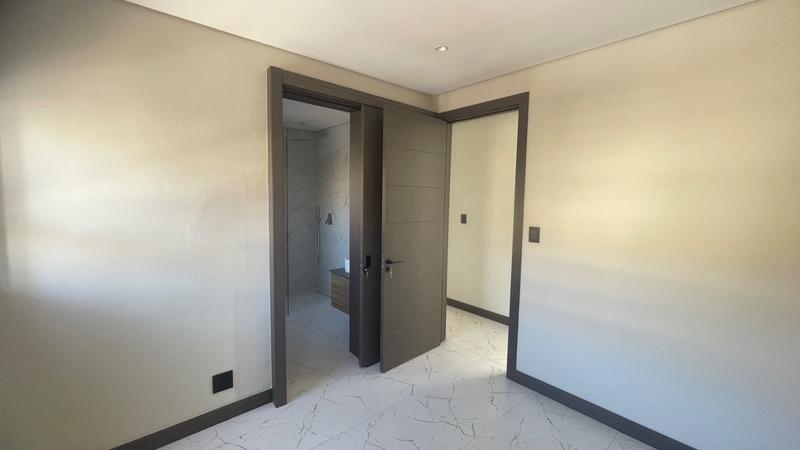 3 Bedroom Property for Sale in Eldoglen Gauteng