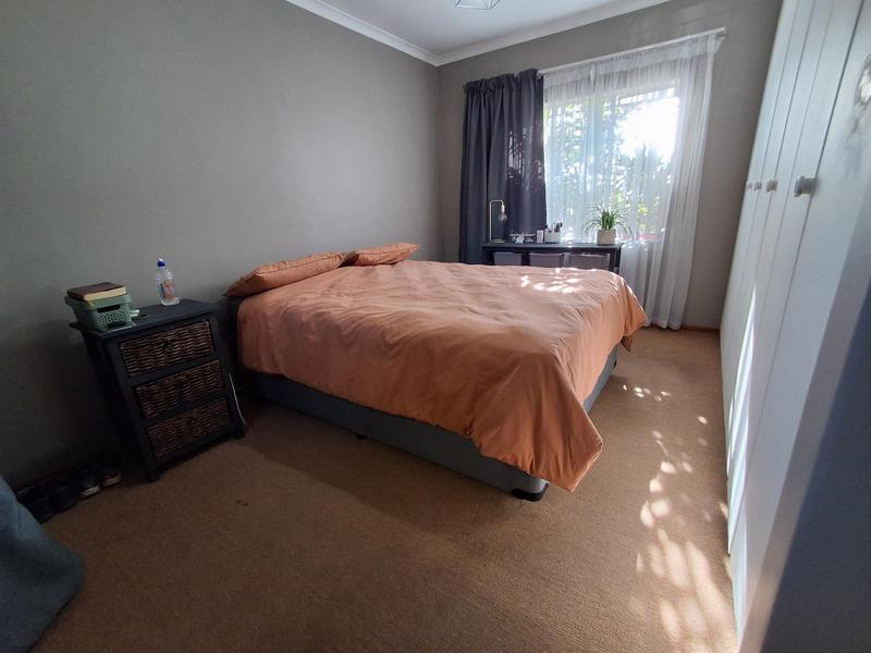 3 Bedroom Property for Sale in Garsfontein Gauteng