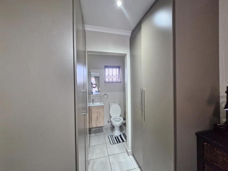 2 Bedroom Property for Sale in Beyers Park Gauteng