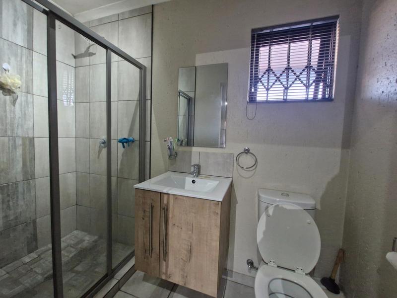 2 Bedroom Property for Sale in Beyers Park Gauteng