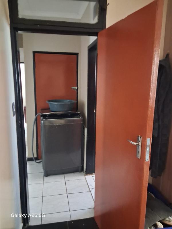 To Let 3 Bedroom Property for Rent in Eldorado Park Gauteng