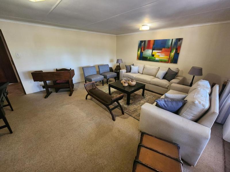 To Let 4 Bedroom Property for Rent in Valhalla Gauteng
