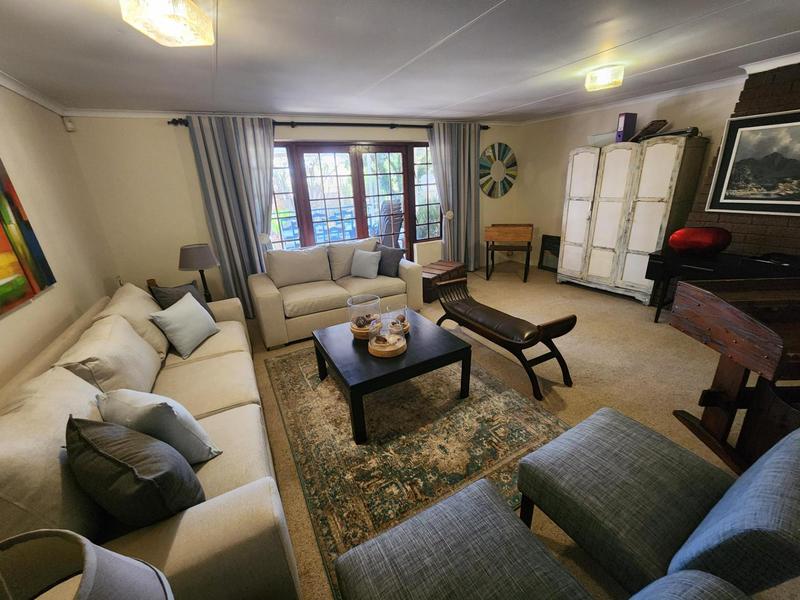 To Let 4 Bedroom Property for Rent in Valhalla Gauteng