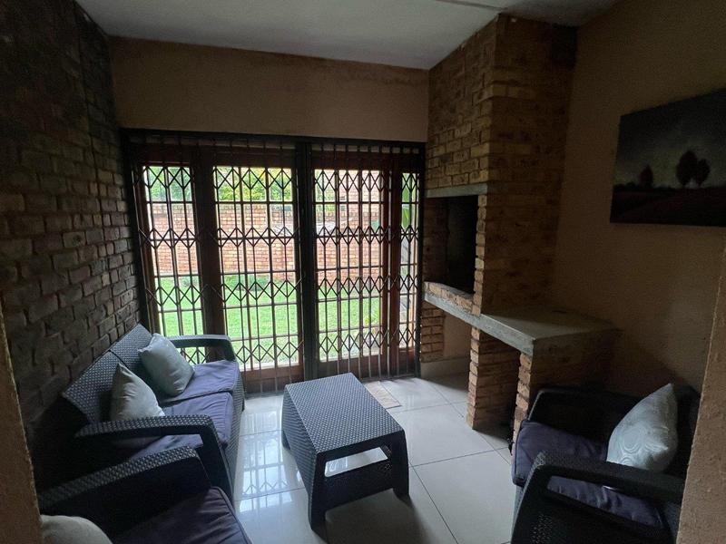 To Let 2 Bedroom Property for Rent in Van Riebeeck Park Gauteng