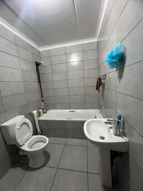 2 Bedroom Property for Sale in Pomona Gauteng
