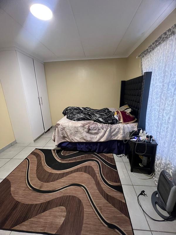 2 Bedroom Property for Sale in Pomona Gauteng