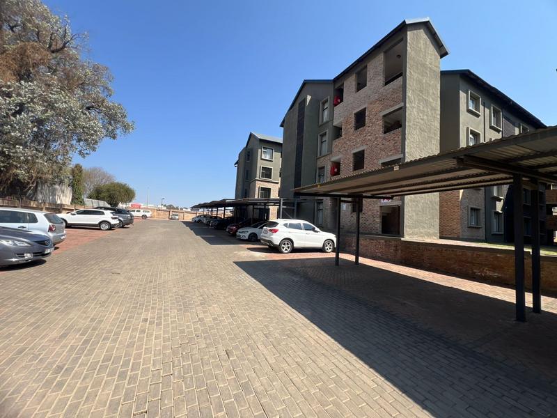 2 Bedroom Property for Sale in Pomona Gauteng